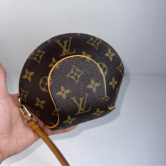 Louis Vuitton Monogram Mini Ellipse Wristlet Clutch - Picture 7 of 14